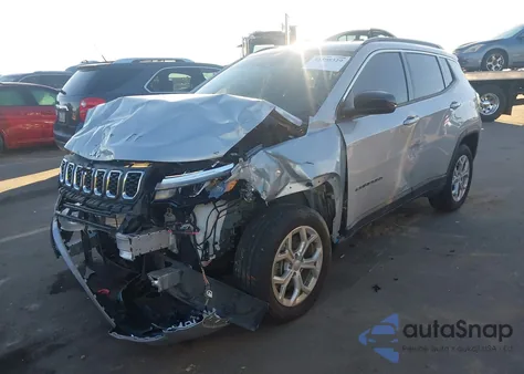 2024 Jeep Compass Latitude 4X4 from USA, damaged, VIN 3C4NJDBN1RT115645